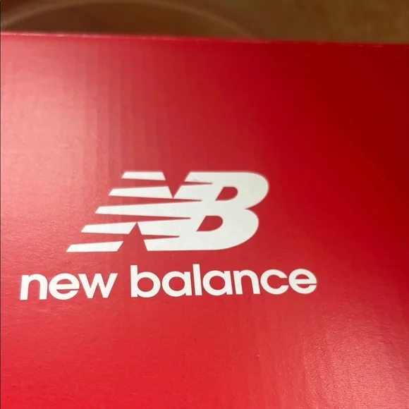 NWT New Balance Infants Fresh Foam Arishi v4 Sneakers Sz: 6 - Picture 4 of 10